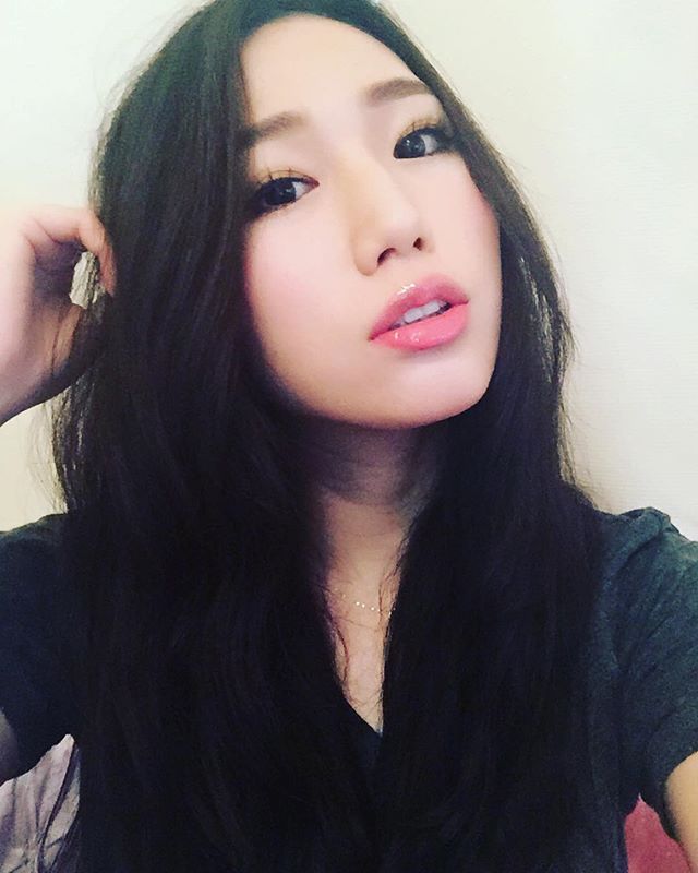 Hカップ以上！巨乳の女の子のAVエロ画像！！巨乳できれいなお姉さんが乳を揺らしながらする騎乗位がいやらしすぎる