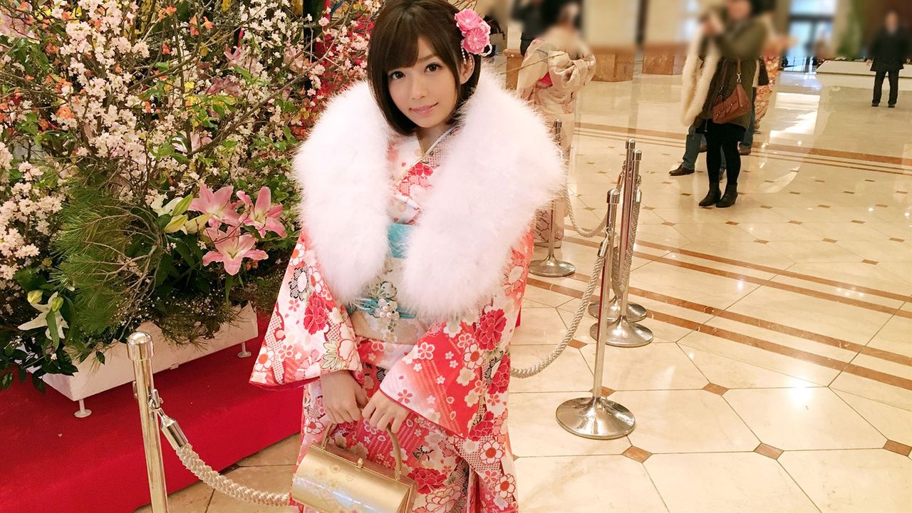 成人式でキャッキャしている晴れ着姿の女の子をナンパ＆即ハメ！！大人の女になったばかりの身体をじっくりたっぷり堪能したハメ撮りエロ画像